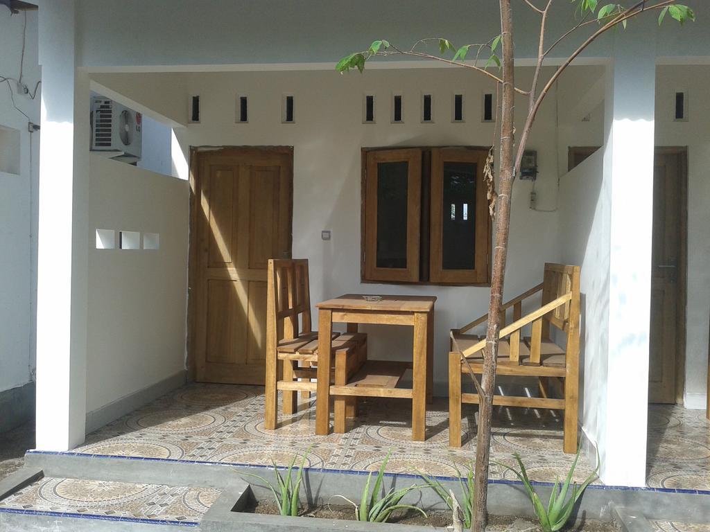 Putri Homestay Gili Meno Habitación foto
